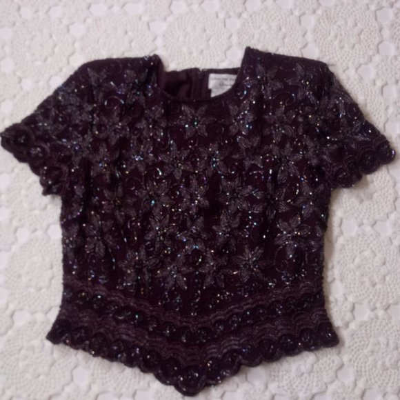 Adrianna Papell Tops - 2/$20 Adrianna Papell 8 Sequin Beaded Top Shirt